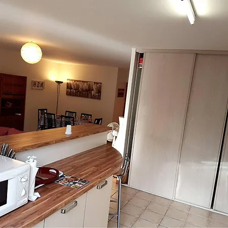 3 Plain Pied Avec Grand Jardin - 6radi8 Villa *